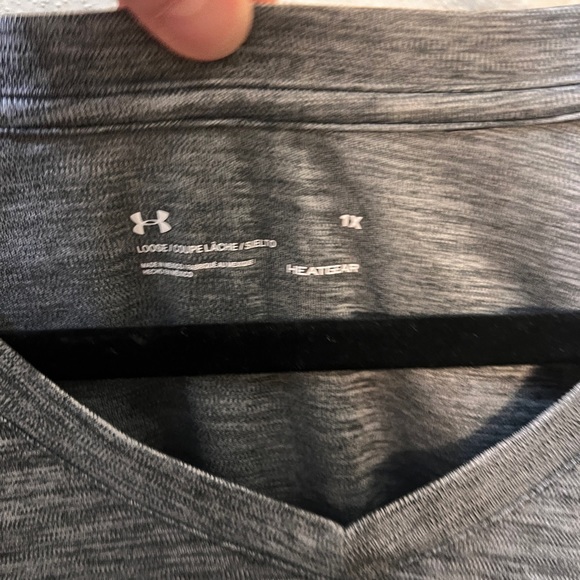 Under Armour Women’s Tshirt 1X - Picture 2 of 3